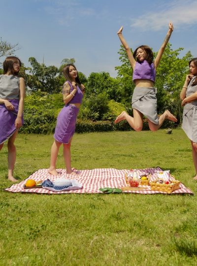 Mauving On Burgeoning Lavender reversible skirt and bustier ensemble 000