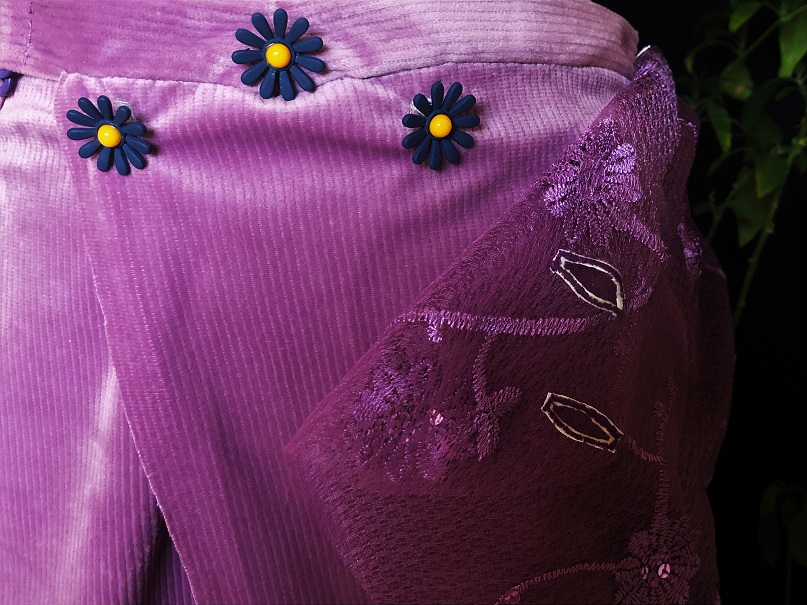 Effy By Design - Mauving On - Flowering Lavatera - Flexible petal skirt - 5