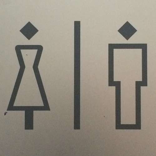 Museum toilets sign - Institut du Monde Arabe 1 - Paris