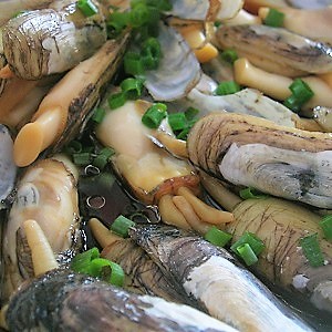 Kwoa Photo Serie - Food Texture - Cantonese steamed razor shell clam - China