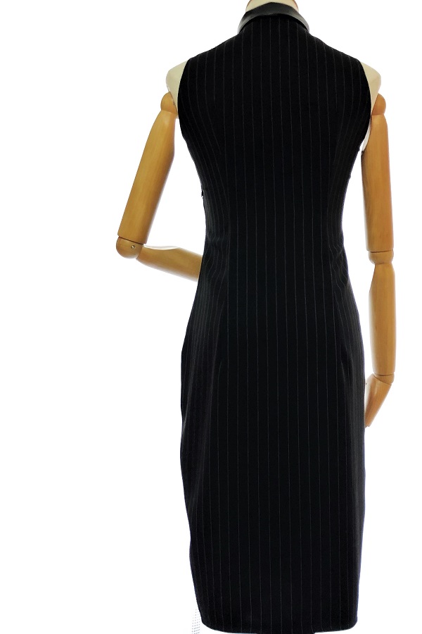 Accountable collection - Necktie-d office dress with invisible tie and leather collar - Effy By Design fashion 08