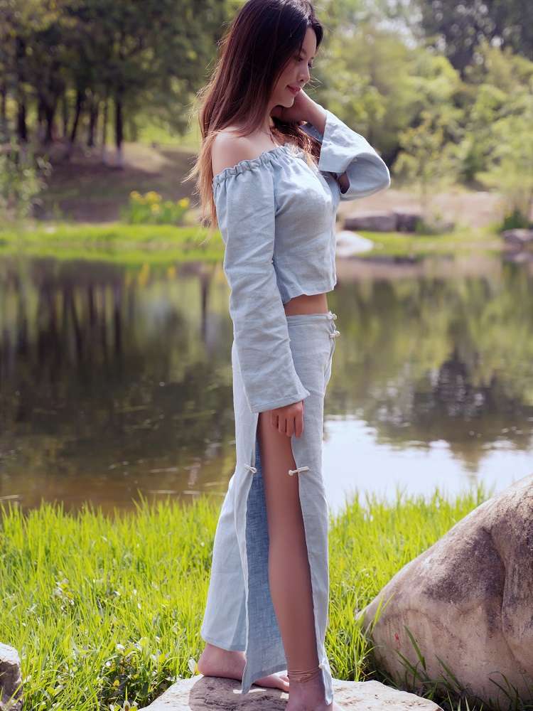 Swamps - Linen pants with side flexible slits and frog buttons - Eau-水-Water - Effy By Design - 107